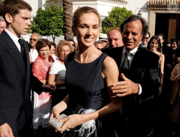 Julio Iglesias et sa femme Miranda Rijnsburger à Marbella - mai 2008