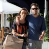 Olivia Wilde et son fiancé Jason Sudeikis font du shopping  le 01 juin 2013