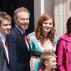 Tony Blair en famille à Londres le 27 juin 2007.