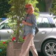 Gwen Stefani, enceinte, accompagne son fils Kingston à l'école le vendredi 20 septembre 2013 à Van Nuys.
