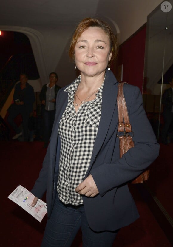 Catherine Frot à la générale du spectacle de Muriel Robin au théâtre de la Porte Saint-Martin à Paris, le 23 septembre 2013.
