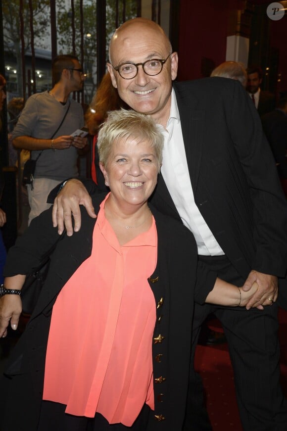 Mimie Mathy et son mari Benoist Gérard à la générale du spectacle de Muriel Robin au théâtre de la Porte Saint-Martin à Paris, le 23 septembre 2013.