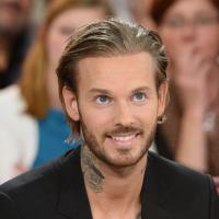 M. Pokora, sexy et cible des filles : ''Je me sens forcément dévisagé''