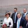 La princesse Mary de Danemark était chargée d'effectuer, en présence de son mari Frederik, le baptême du Majestic Maersk, nouveau porte-conteneurs colossal de la compagnie A.P. Møller-Maersk, le 25 septembre 2013 à Copenhague.