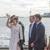 La princesse Mary de Danemark procédait le 25 septembre 2013 au baptême du Majestic Maersk, nouveau porte-conteneurs colossal de la compagnie A.P. Møller-Maersk, à Copenhague, en présence de son mari le prince héritier Frederik.