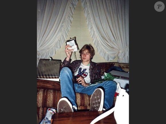 Photo de Kurt Cobain ado dévoilée par sa soeur Karen Cobain prise dans leur maison d'enfance mise en vente par leur mère, septembre 2013.