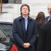 Paul McCartney -arrive au défilé Stella McCartney à Paris le 30 septembre 2013