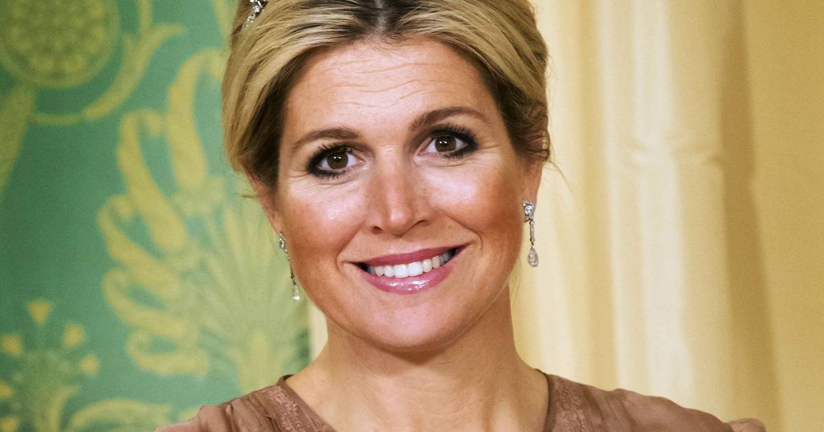 Maxima Des Pays Bas 2022 Maxima des Pays-Bas : Couronnée et élégante pour recevoir Shimon Peres