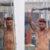 David Beckham et sa doublure sur le tournage de sa publicité pour David Beckham Bodywear. Londres, le 1er octobre 2013.