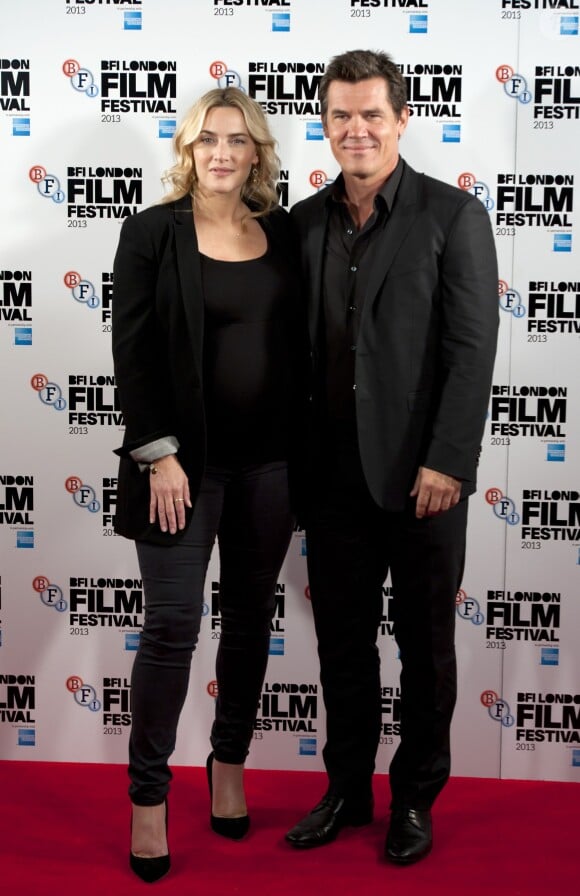 Kate Winslet, enceinte, et Josh Brolin, lors du photocall du film Last Days of Summer (Laboy Day), le 14 octobre 2013 à Londres dans le cadre du BFI London Festival