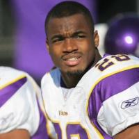 Adrian Peterson (NFL) : Après la mort de son fils, un autre enfant caché dévoilé