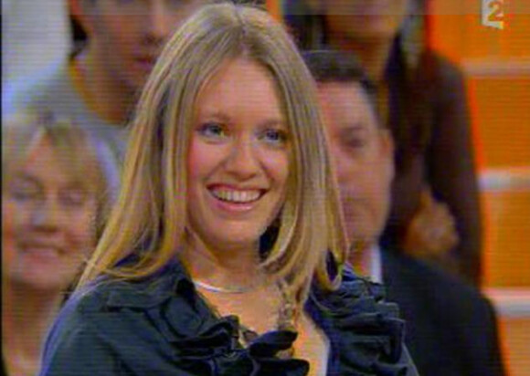 Magalie Madison, alias Annette de Premiers Baisers, en 2010  dans une émission de France 2.