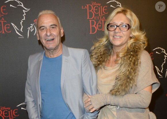 Michel Fugain et sa femme Sanda à la générale de la comédie musicale "La Belle et la Bête" au Théâtre Mogador à Paris, le 24 octobre 2013.