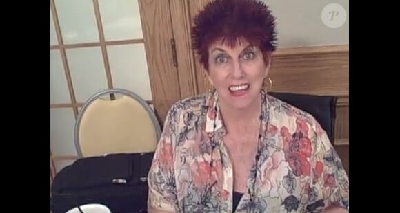 Marcia Wallace rencontre ses fans en 2010. Capture d'écran d'une vidéo YouTube