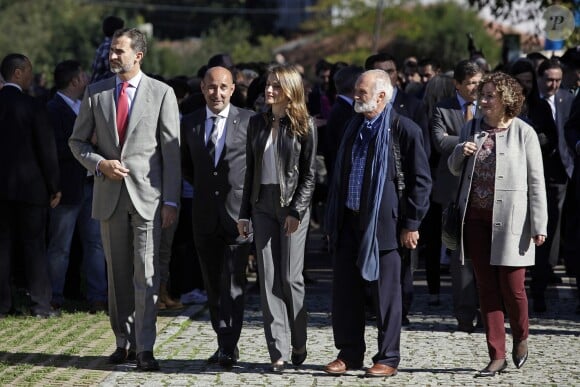 Letizia et Felipe d'Espagne à Teverga, en province des Asturies, pour la remise du Prix 2013 du Village Exemplaire, le 26 octobre 2013.