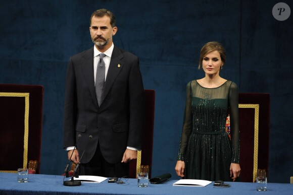 Felipe et Letizia d'Espagne lors de la cérémonie des Prix Prince des Asturies le 25 octobre 2013 à Oviedo.