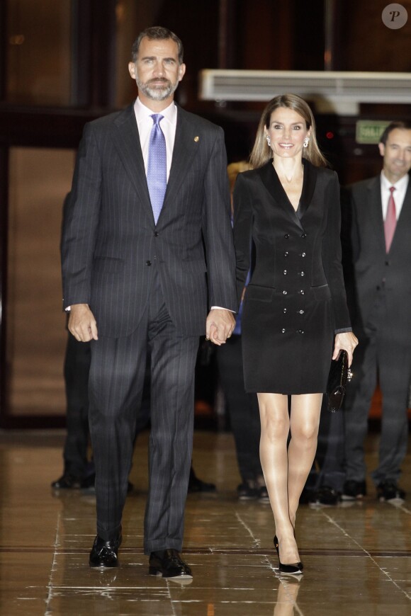 Le prince Felipe et la princesse Letizia d'Espagne au concert des 22e Prix Prince des Asturies à Oviedo le 24 octobre 2013.