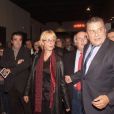 L'inauguration du théâtre Bernadette Lafont, en présence de sa fille Elisabeth Lafont-Medveczky et du maire Jean-Paul Fournier à Nîmes, le 25 octobre 2013