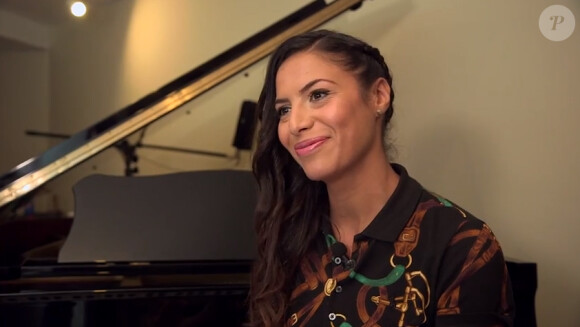 Zaho en studio pour We Love Disney