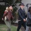 Steven Spielberg et Kate Capshaw font la chasse aux bonbons en famille pour Halloween à Brentwood le 31 octobre 2013.