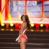 Miss Pérou défile en maillot de bain pour la compétition 2014 Yamamay pour Miss Univers, au Crocus City Hall de Moscou en novembre 2013