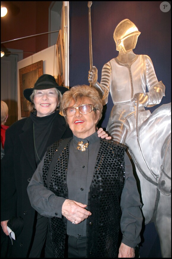 Anny Gould et Mick Micheyl lors du vernissage de l'exposition Aciers Graves à Paris le 22 février 2007