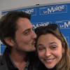 Lors d'une interview pour "Le Maine libre", Vincent Cerutti a embrassé la belle Sandrine Quétier.