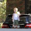 Hilary Duff récupère son fils Luca Cruz Comrie à la sortie de son cours d'éveil à Beverly Hills, le 14 novembre 2013.
