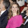 Letizia d'Espagne assiste à l'ouverture de la Foire Internationale du Livre de Miami le 17 novembre 2013.