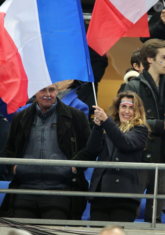Mademoiselle Agnès lors du match France-Ukraine (3-0) qualificatif au mondial brésilien 2014, au Stade de France le 19 novembre 2013 à Saint-Denis