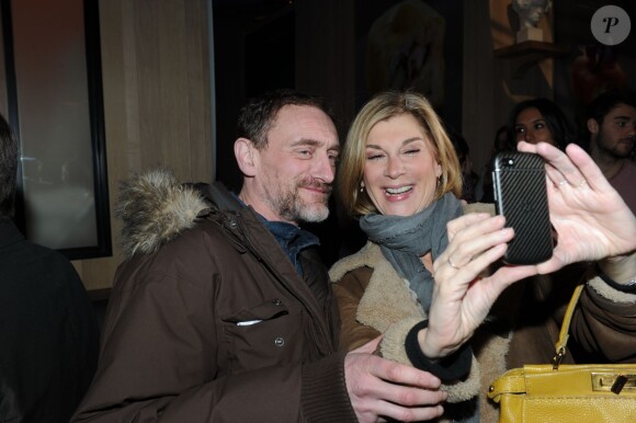 Exclusif : Jean-Paul Rouve et Michèle Laroque à la soirée Sushi Shop organisée au Minipalais à Paris, le 19 novembre 2013.