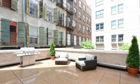 Lindsay Lohan réside dans ce sublime appartement à New York, loué 16 800 dollars par mois par Oprah Winfrey.