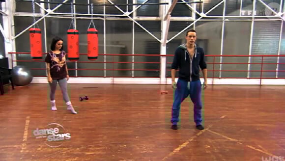 Marie-Claude Pietragalla assiste aux répétitions d'Alizée et de Grégoire Lyonnet qui s'entraînent dur pour la finale de "Danse avec les stars" 4.