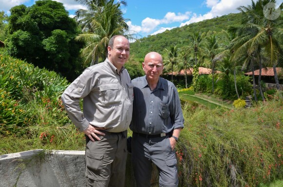 Exclusif - Le photographe Sebastiao Salgado reçoit le prince Albert de Monaco dans sa propriété de Fazenda Bulcao, situé dans la vallée de Rio Dulce dans le Minas Gerais au Brésil, le 13 fevrier 2013. Il lui fait visiter sa fondation "O Instituto Terra", l'ONG la plus importante en matière de reforestation au Brésil.