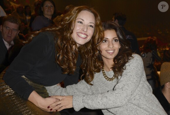 Exclu - Natasha St-Pier et la chanteuse Tal au premier concert de Céline Dion à Bercy, à Paris. Le 25 novembre 2013.