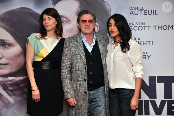 Anne Metzler, Daniel Auteuil et Leïla Bekhti lors de l'avant-première du film 'Avant l'hiver' à Paris le 25 novembre 2013.