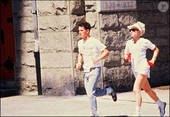 Sean Penn et Madonna à New York, le 16 août 1986.