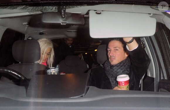 Exclusif - Rita Ora et Dave Gardner à la sortie d'un hôtel à Londres le 6 novembre 2013.