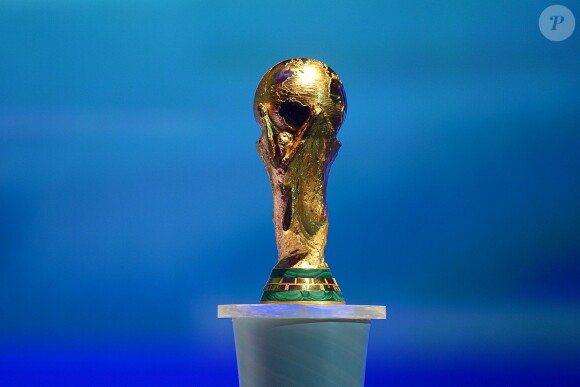 Le trophée au tirage au sort de la Coupe du Monde à Costa Do Sauipe, Salvador, Bahia, le 6 décembre 2013.
