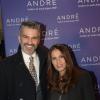 François Vincentelli et Elisa Tovati à l'inauguration de la nouvelle boutique "André" à Paris, le 10 décembre 2013.
