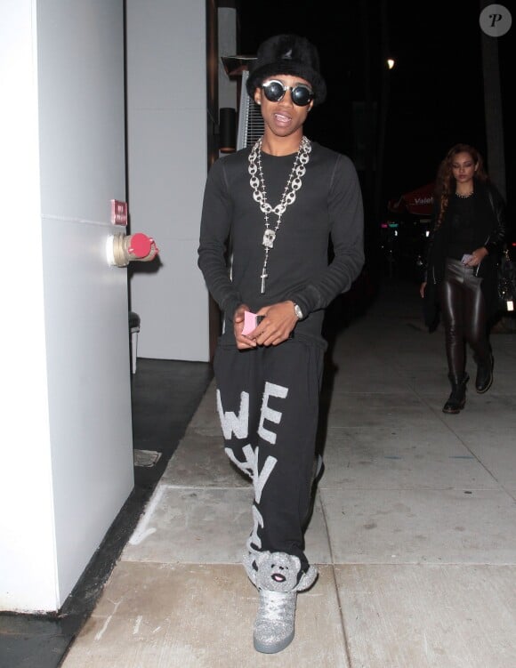 Le rappeur Lil Twist arrive au restaurant Philippe pour fêter son 31e anniversaire. Beverly Hills, le 8 décembre 2013.