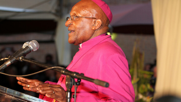 Desmond Tutu cambriolé pendant l'hommage à Nelson Mandela !