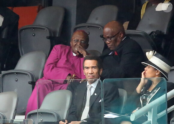 Desmond Tutu le 10 decembre 2013 à Soweto, lors de l'hommage à Nelson Mandela.