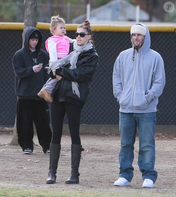 Kevin Federline avec sa femme Victoria et leur fille de 2 ans Jordan. Woodland Hills, le 23 novembre 2013.