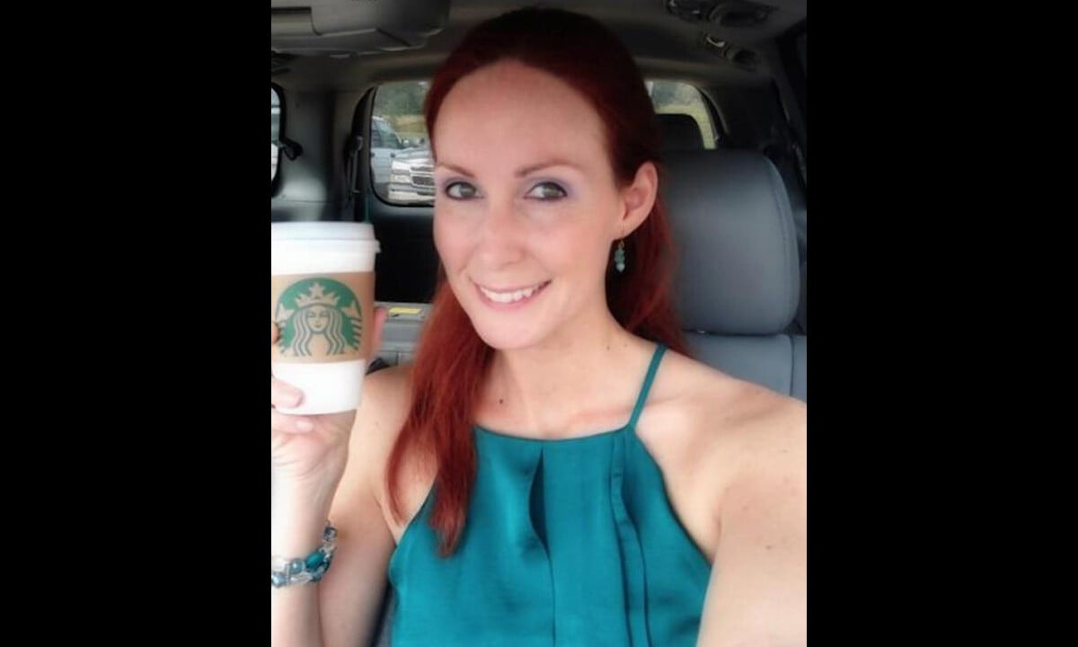 Vidéo L'actrice Shannon Richardson (36 ans) Purepeople