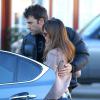 Ben Affleck et sa femme Jennifer Garner emmènent leur fille Seraphina prendre un petit-dejeuner au Brentwood Country Mart, le 11 décembre 2013.
