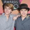 Dylan et son frère Cole Sprouse, à la cérémonie Nickelodeon Kids Choice Awards, à Los Angeles, le 27 mars 2010.