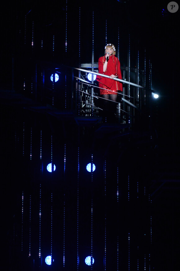 EXCLUSIF - Luce sur le Prime de la Nouvelle Star Fête Noel sous le chapiteau de l'arche Saint Germain à Issy-Les-Moulineaux, le 16 décembre 2013