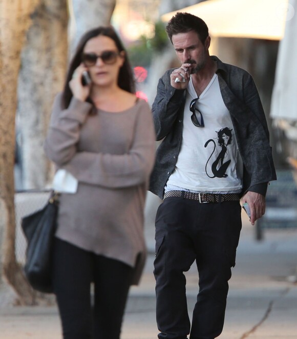 Exclusif - David Arquette et sa petite amie Christina McLarty, enceinte, font du shopping à West Hollywood, le 23 décembre 2013.