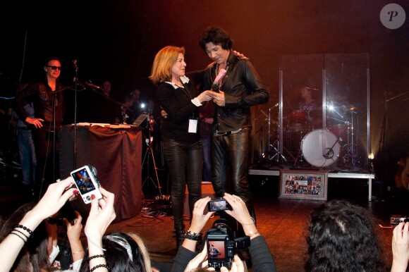 Exclusif - Nicole Calfan et Jean-Luc Lahaye lors du concert de Jean-Luc Lahaye à l'occasion de son 61e anniversaire, au Théâtre Dejazet à Paris, le 23 décembre 2013.